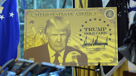 涉国籍歧视被判违法、“金卡”签证遇冷……白宫移民措施接连受挫