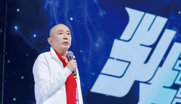 史玉柱，无法“删除”自己