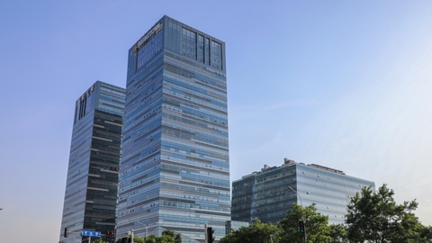 鲁楼观察 | 济南同日落两子：玉湖冷链50亿枢纽破土，“双山姆”时代开启