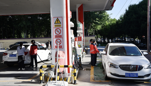 CPI，;国际油价;4月CPI;同比升至1.2%;工业消费品价格;显著上涨