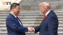 习近平举行仪式欢迎美国总统特朗普访华，中美元首握手并举行会谈