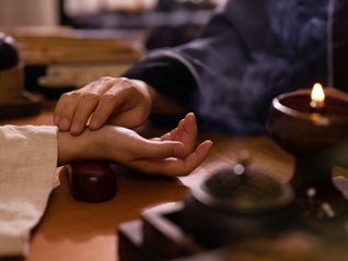 直通部委｜十部门严打中医违法违规行为 两部门部署应对今年首轮大范围降雨