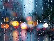 暴雨、山洪、地质灾害黄色预警齐发，今年以来最大范围降雨开启