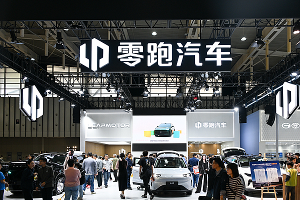 零跑汽车;第二品牌;年底亮相;高端车型;盈利空间