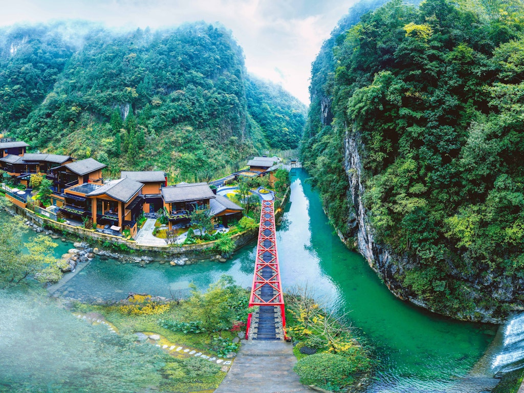 走进金佛山，于立鼎世酒店集团成员樸鄉展开山谷探索 | 向往酒店指南