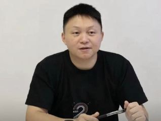 首次公开亮相！原特斯拉厂长宋钢回应为何加入小米汽车