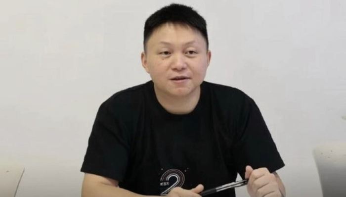 首次公开亮相；原特斯拉厂长宋钢；回应；加入小米汽车
