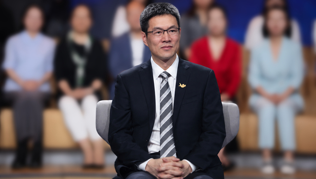 云英谷挂牌港交所，第一家机构投资人是如何发现它的？
