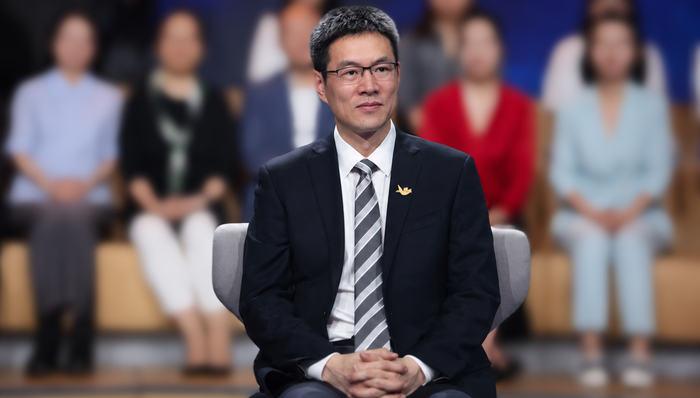 云英谷挂牌港交所，第一家机构投资人是如何发现它的？
