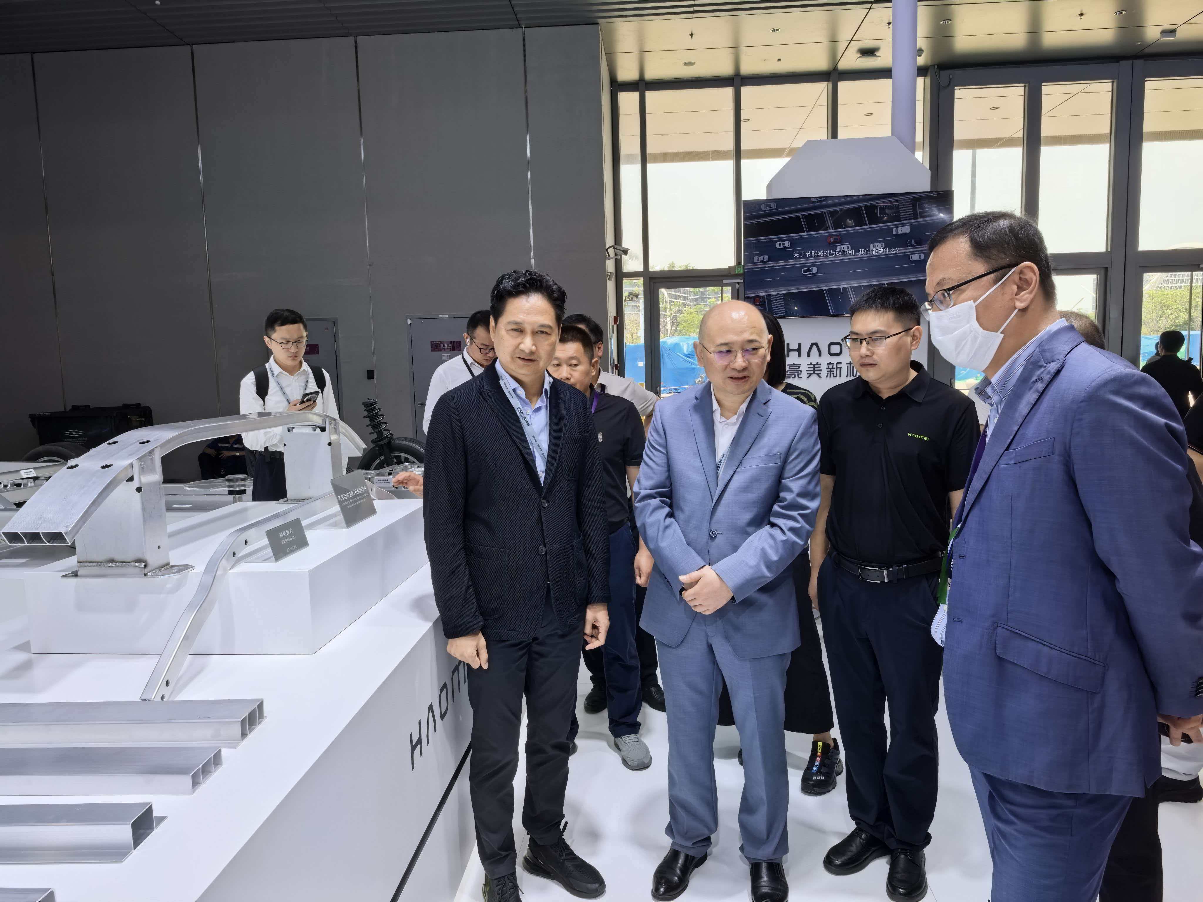 豪美新材携高性能铝挤压产品亮相2026粤港澳大湾区车展，展示新能源汽车轻量化能力