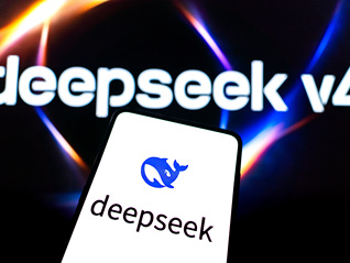 消息称DeepSeek首轮融资约70亿美元，估值攀升至590亿美元