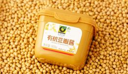 被川菜喂大的百亿生意，也被川菜困住了？