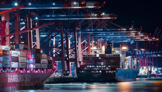 Shanghai;cross-border e-commerce;sea exports