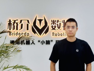 【专访】桥介数物尚阳星：三天半让机器人走起来，想做机器人“小脑”的Windows
