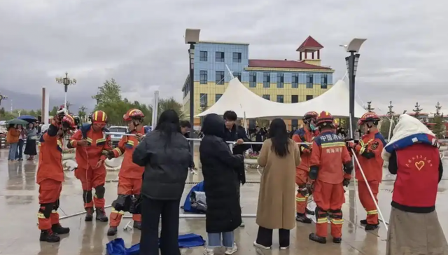地震,;青海海西州地震;1死4伤;中国地震局;三级应急响应