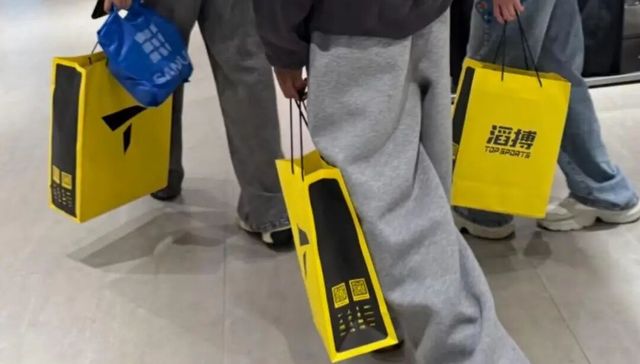 6年关店3999家，滔搏到底经历了什么？