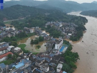 地方新闻精选 | 广西三江强降雨致洪水漫堤倒灌 昆明半马部分选手完赛没领到奖牌