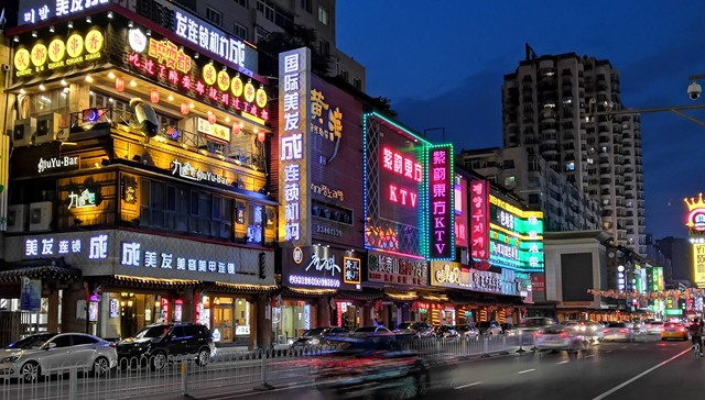 铁西区与下岗潮之外，东北现代性的另一重面孔 | 专访