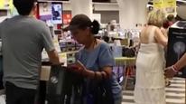 欧洲遭遇极端高温破40℃，中国义乌清凉小商品受青睐，平台挂脖风扇销量涨超120倍