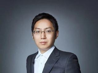粉笔告别张小龙