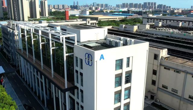 半导体新股托伦斯上市首日暴涨10倍，中一签浮盈12万