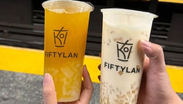 排队4小时“顶流”首店，背后是半个奶茶江湖的恩怨情仇