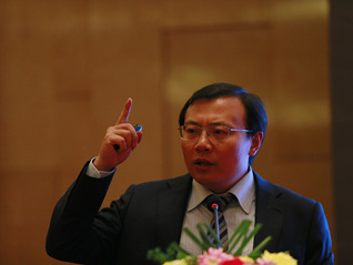 VIP群成员满仓融资亏超千万元？任泽平回应
