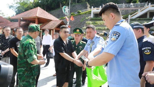 银狐病毒;控制受害人电脑;牟利;首犯潘某君;押解回国