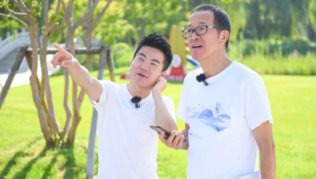 董宇辉拿走的“离职大礼包”，俞敏洪翻倍赚回来了