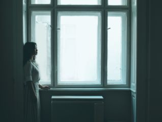 人的一生，应当是体验世界而非囤积商品 | 一周新书推荐