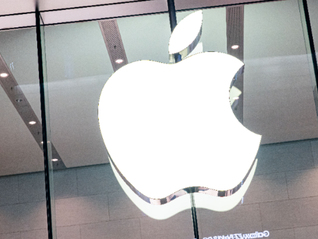 iPhone最高或涨1350元，苹果折叠新机起步价将超13500元