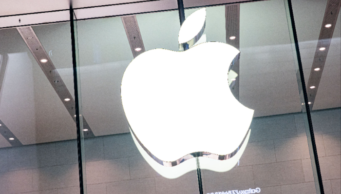 iPhone;苹果折叠新机;价格上涨