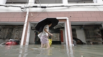 上海徐家汇、浦东、青浦破75年来最强单日降水纪录，时隔13年再发中心城区暴雨红色预警