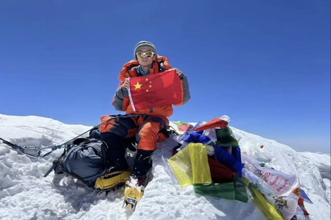 人物|登山家王钟,被雪崩掩埋