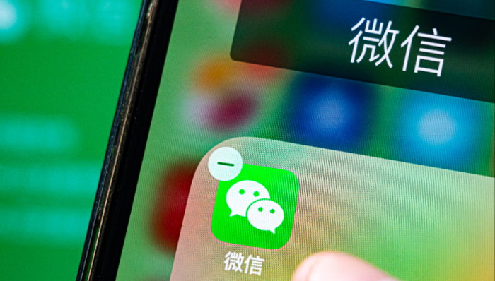 朋友圈文案、评论点评也能AI代写了，腾讯客服：小范围内测中
