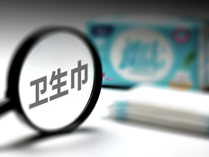 卫生巾赛道又来了新人，这次是董宇辉