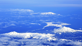 普京首次登上俄日争议岛屿后,日本强烈抗议
