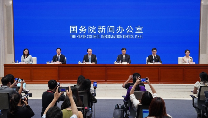 县域消费,县域消费;加速度;商务部;新型城镇化;收入增长