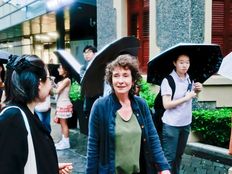 为什么中国年轻人如此需要珍妮特·温特森