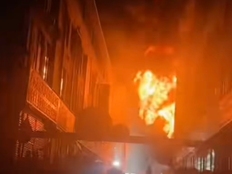 南宁安津五金机电市场深夜突发火灾，未造成人员伤亡