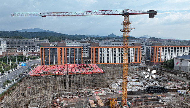 新旧动能转换加剧，“六张网”建设或是弥合分化的关键