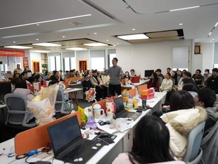 升学咨询服务“网红教授”被指跑路，“高报”指导行业怎么了？