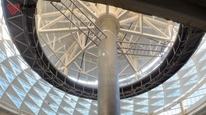 全国首家360°全透明室内深潜馆落地上海，临港加码体育，打造“超级运动汇