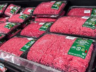 中期选举迫近，特朗普豁免碎牛肉进口关税