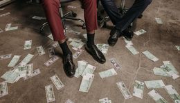 第一批想要“永生”的硅谷富豪，得绝症了？