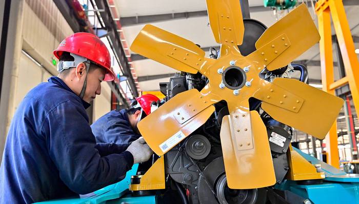 PMI,产需两端;8月制造业PMI;49.8%