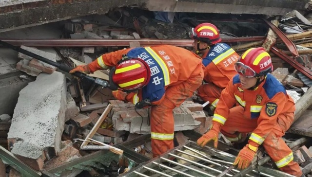 江西遂川;泥石流;3人遇难;9人失联;救援现场;塌方险情
