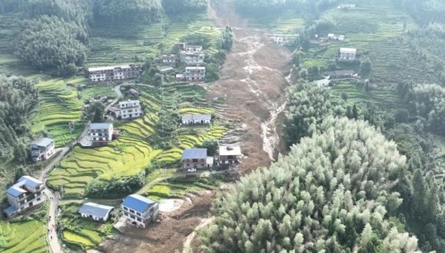 江西遂川泥石流;13人遇难;最后一名失联人员;泥石流灾害;江西灾害