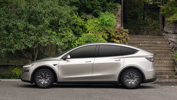 特斯拉;Model Y;L;车尾下沉;弹簧;问题;上市一年