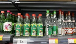 上半年净利润大跌76.66%，光瓶酒红利为什么没砸中牛栏山？